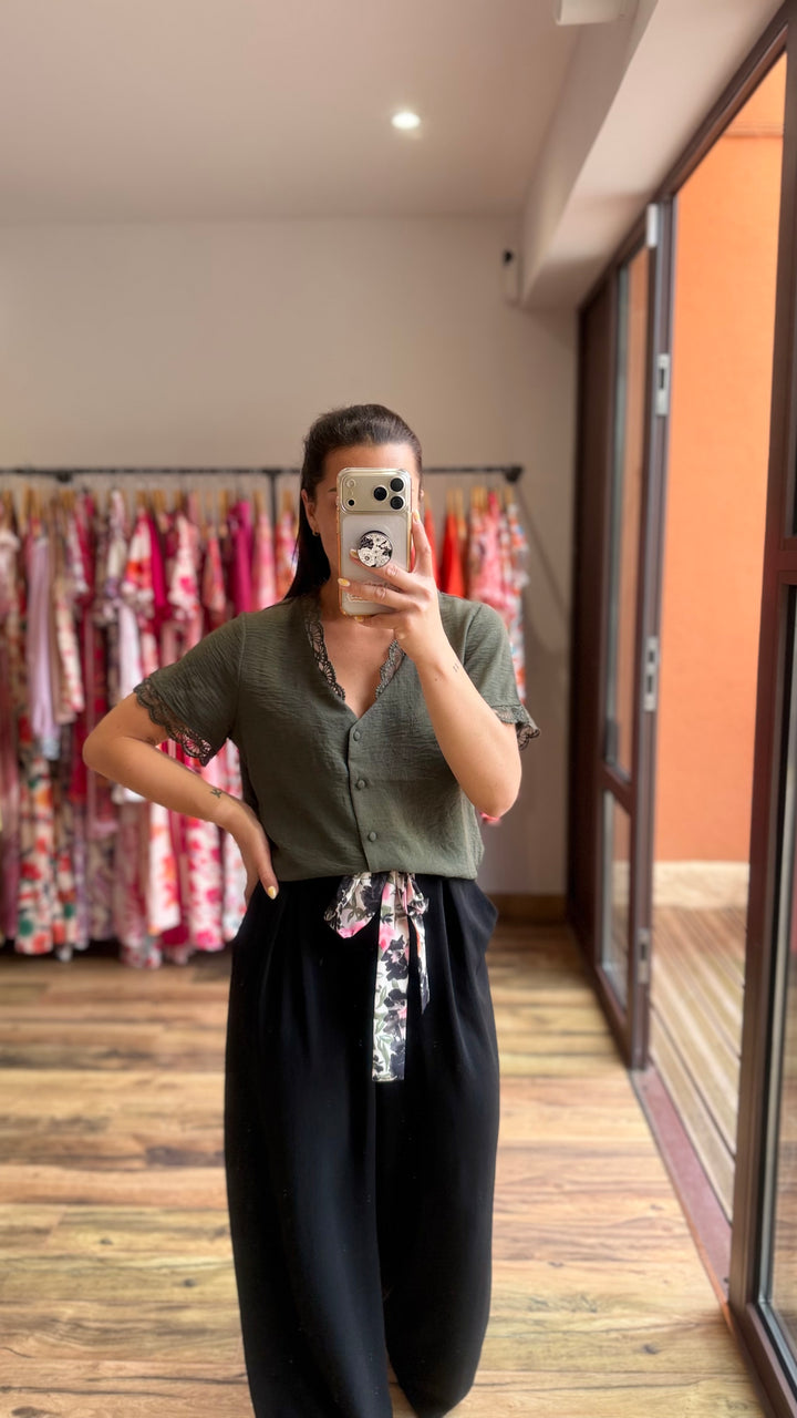 Chemise Mirta kaki CURVY