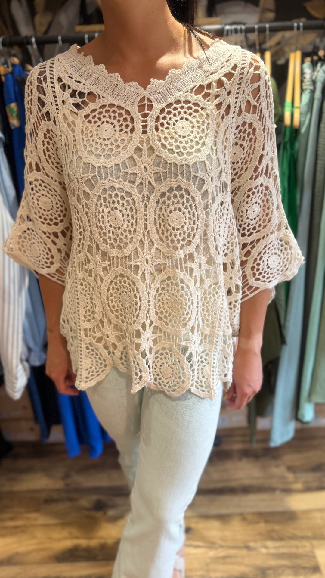 Top crochet beige