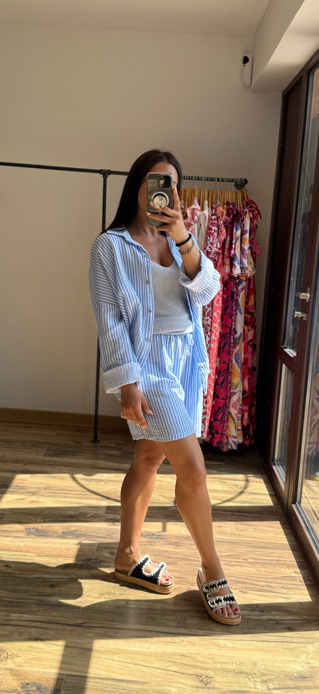 Short Aviel