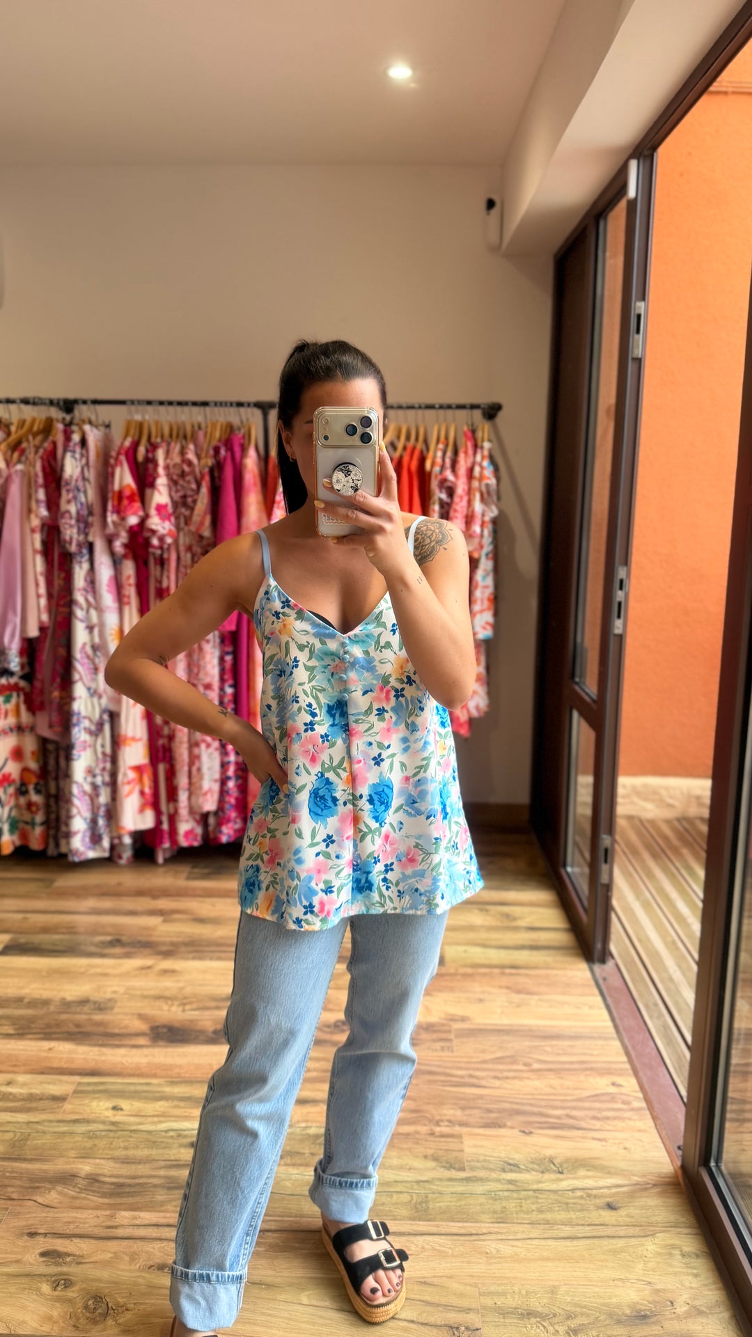 Top Hugo bleu clair