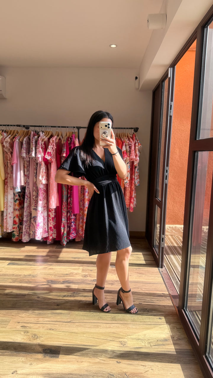 Robe courte Anail noir (PRÉCOMMANDE expédition 13 Mai