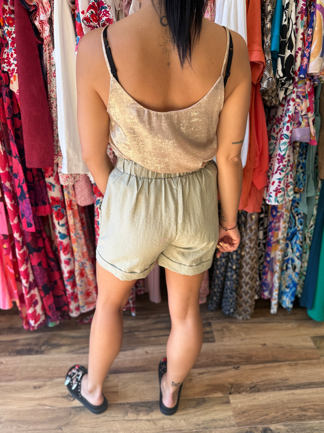 Short kaki Jelena