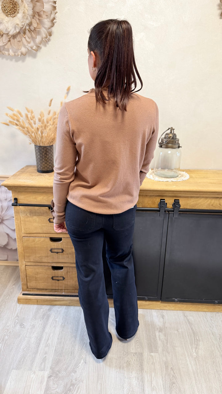 Pull fin Damon marron