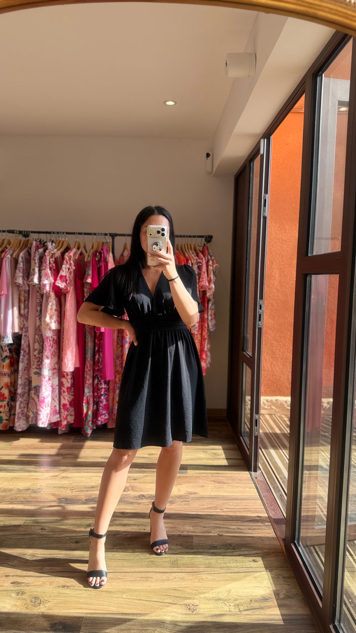 Robe courte Anail noir CURVY (PRÉCOMMANDE EXPÉDITION 28/05)