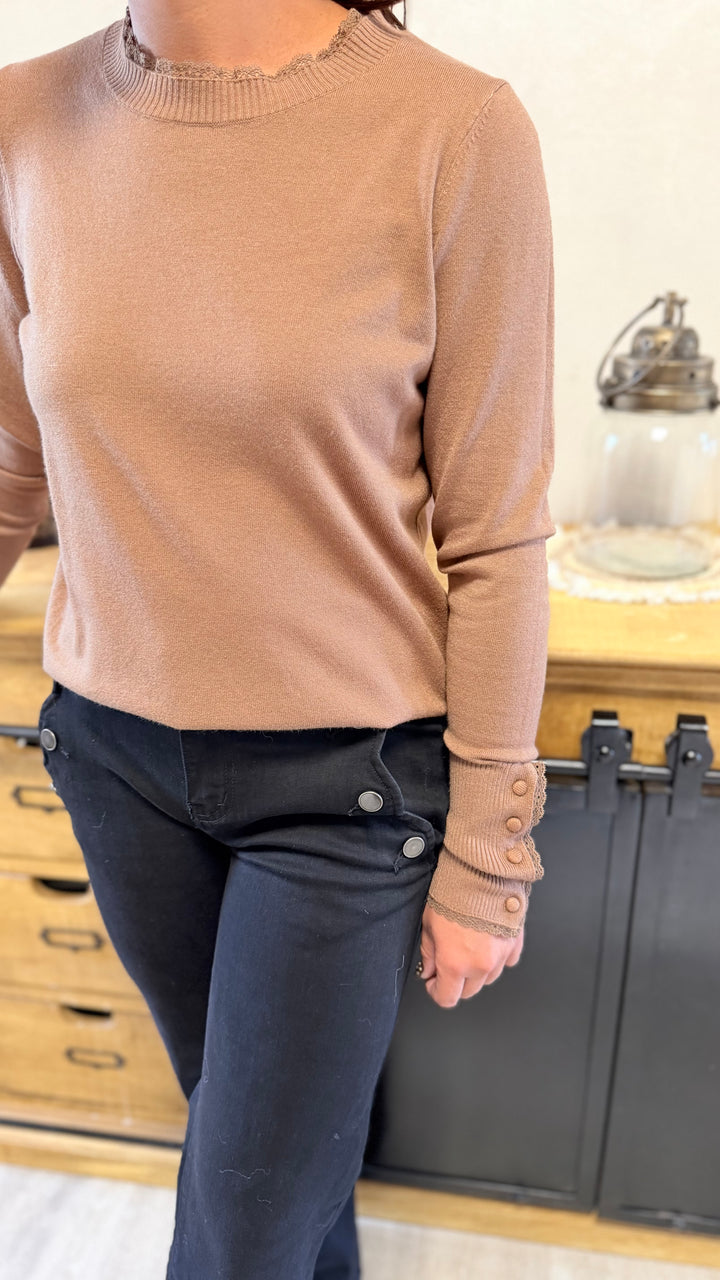 Pull fin Damon marron