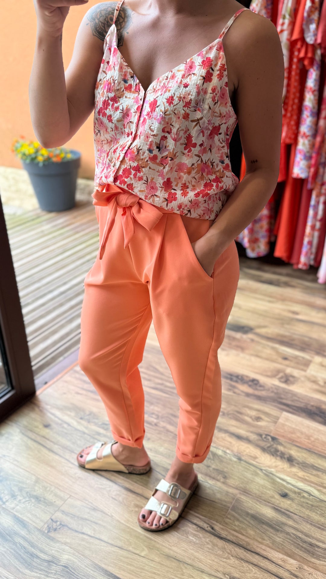 Top Coraly