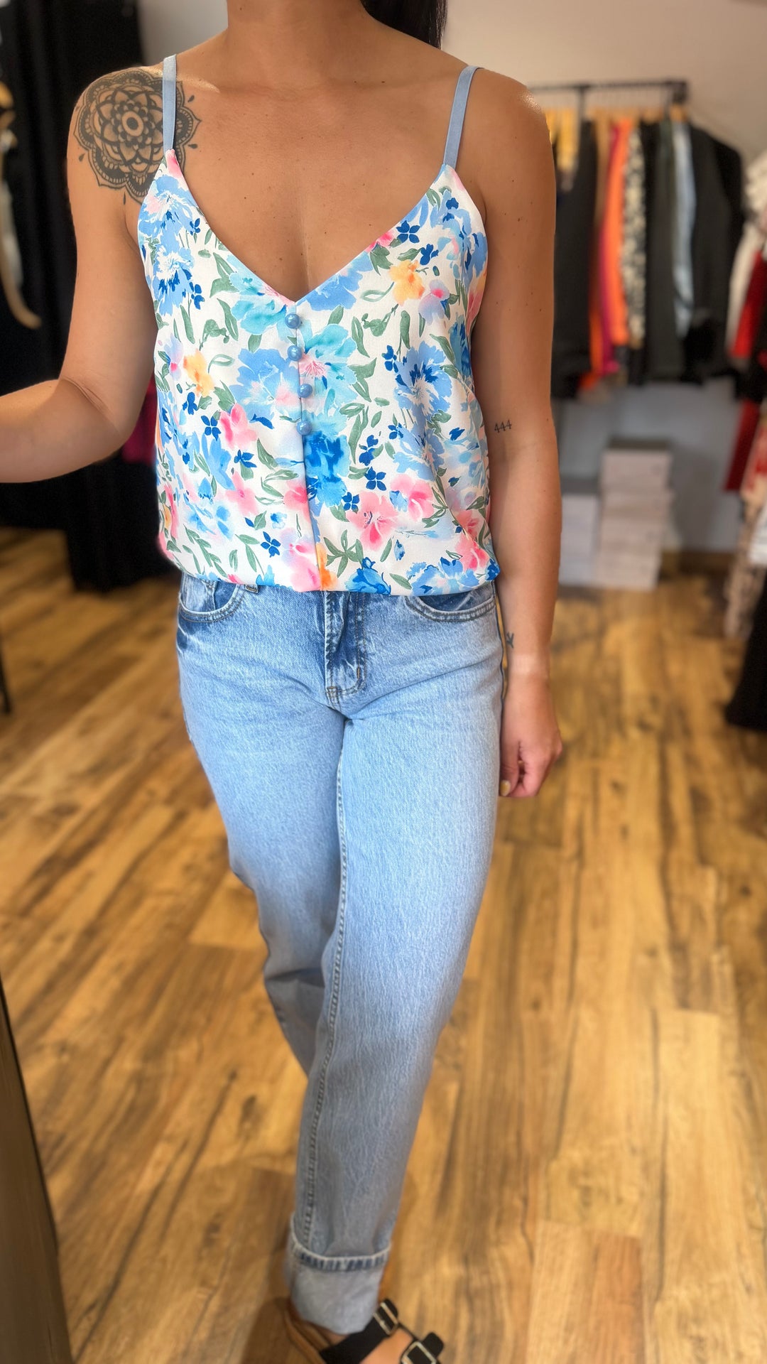 Top Hugo bleu clair